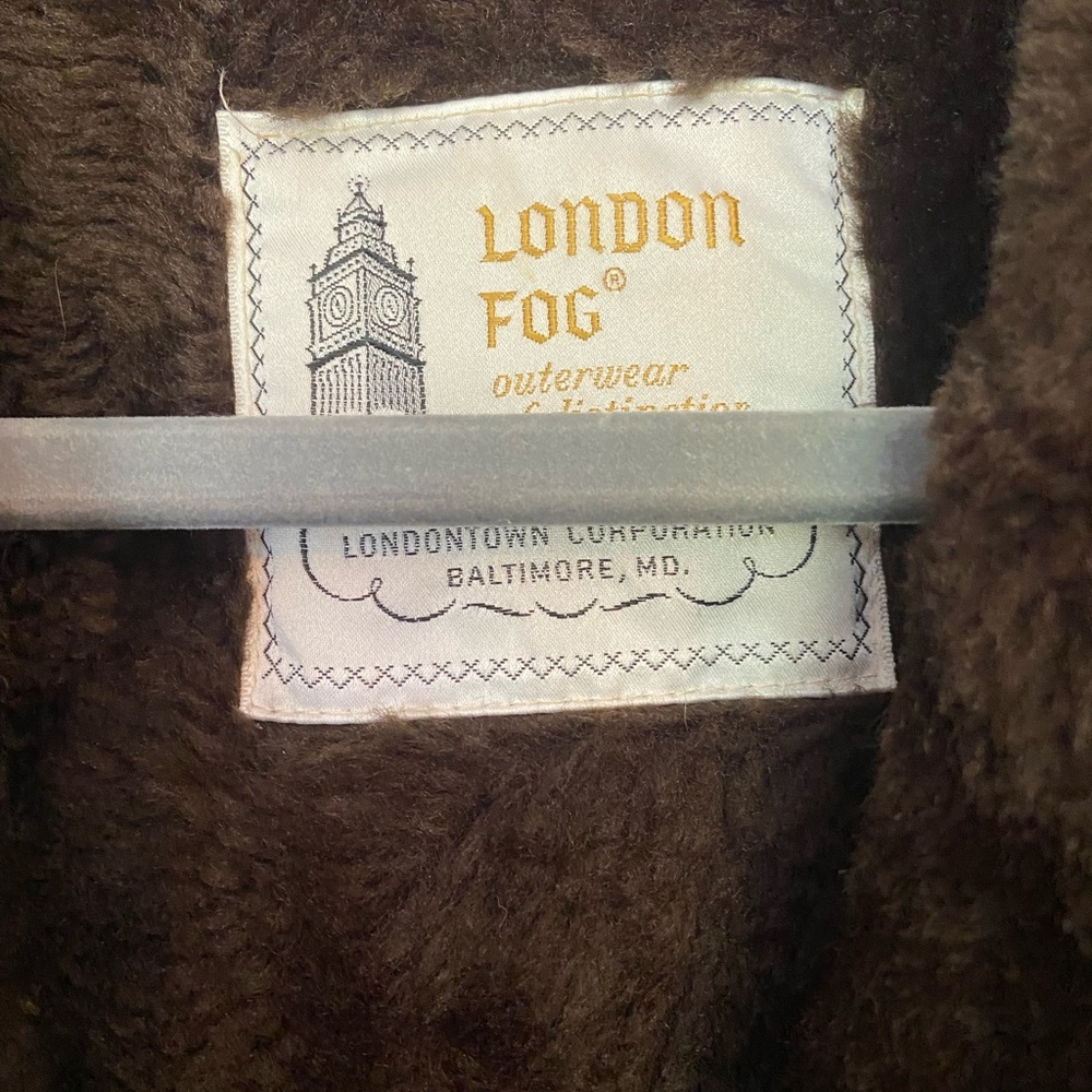 London Fog brown Pea Coat with Dark Brown Faux Fur Collar - Picture 3 of 8